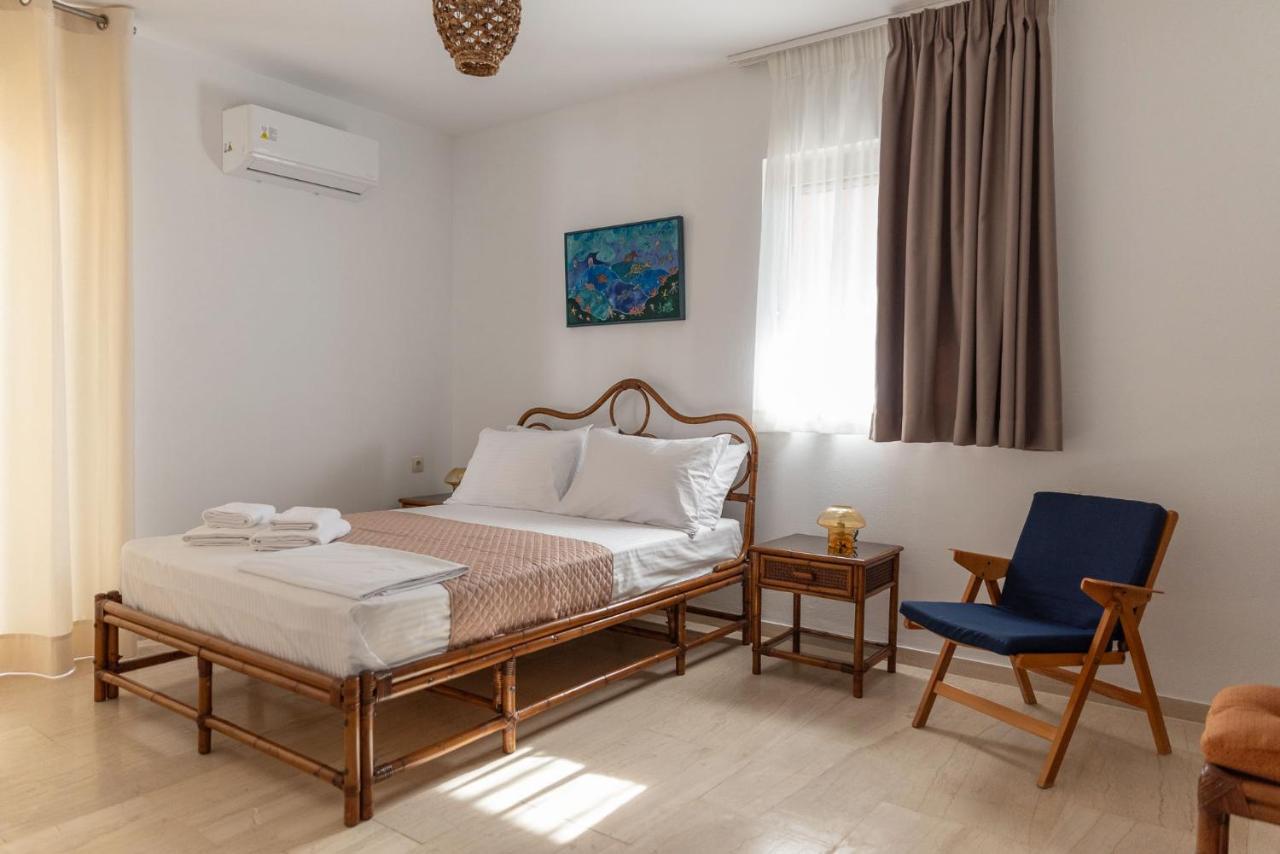 Aelia Seafront House