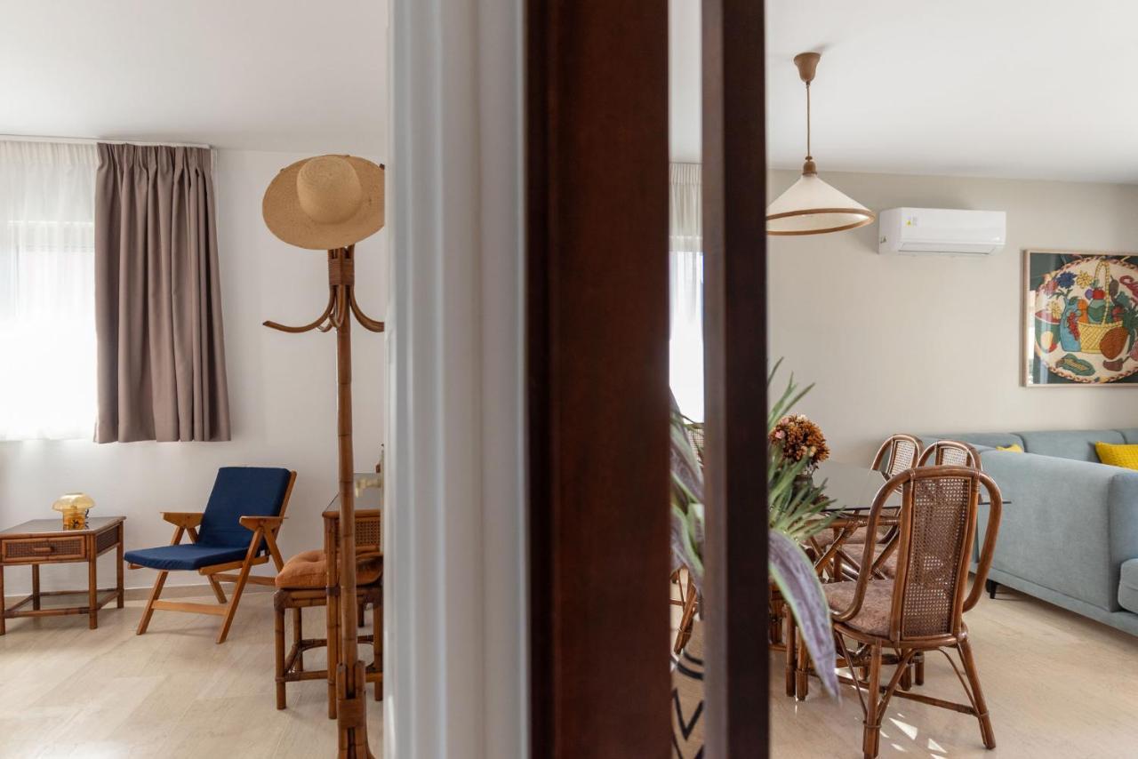 Aelia Seafront House Ferienhaus *
