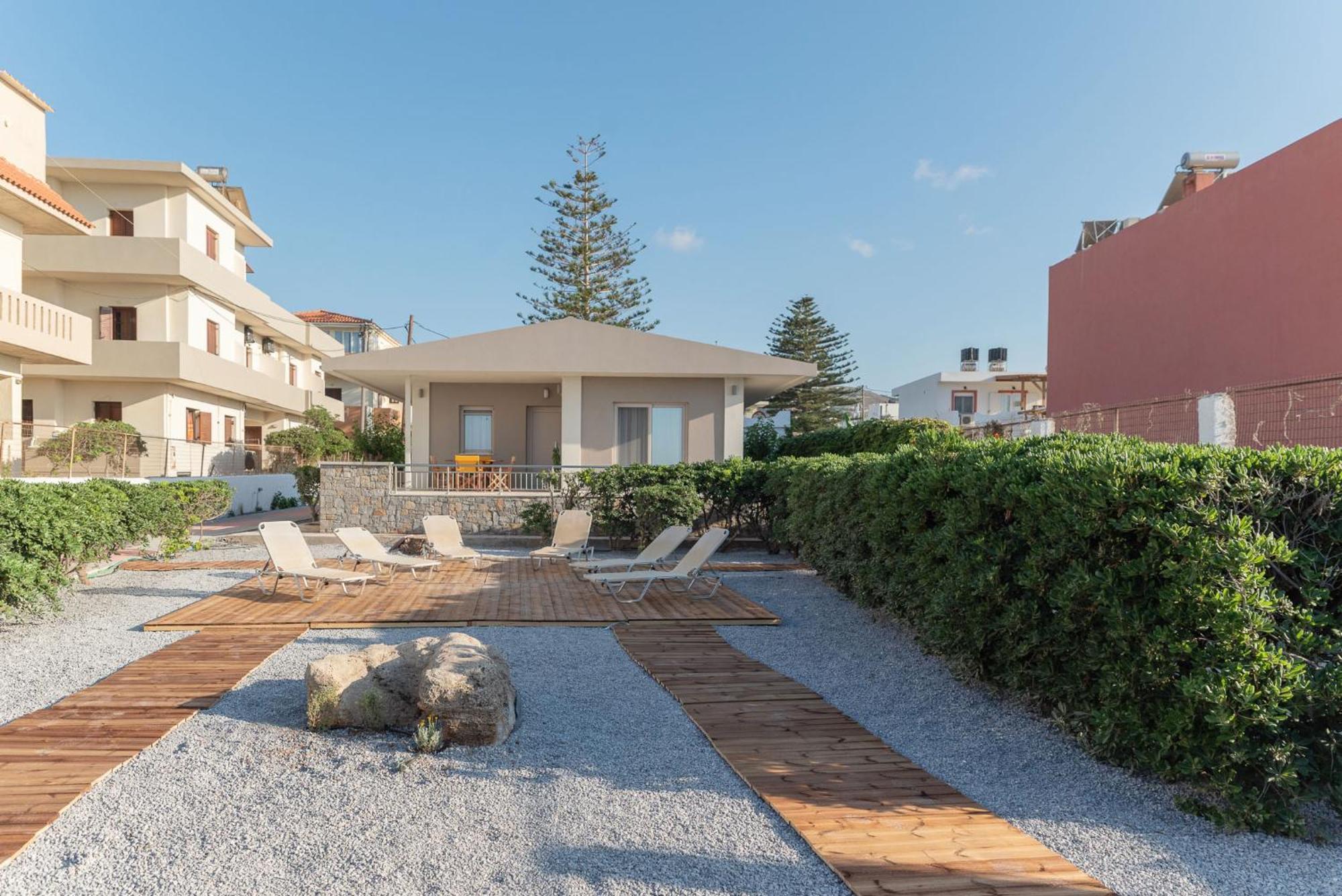 Aelia Seafront House Holiday home *