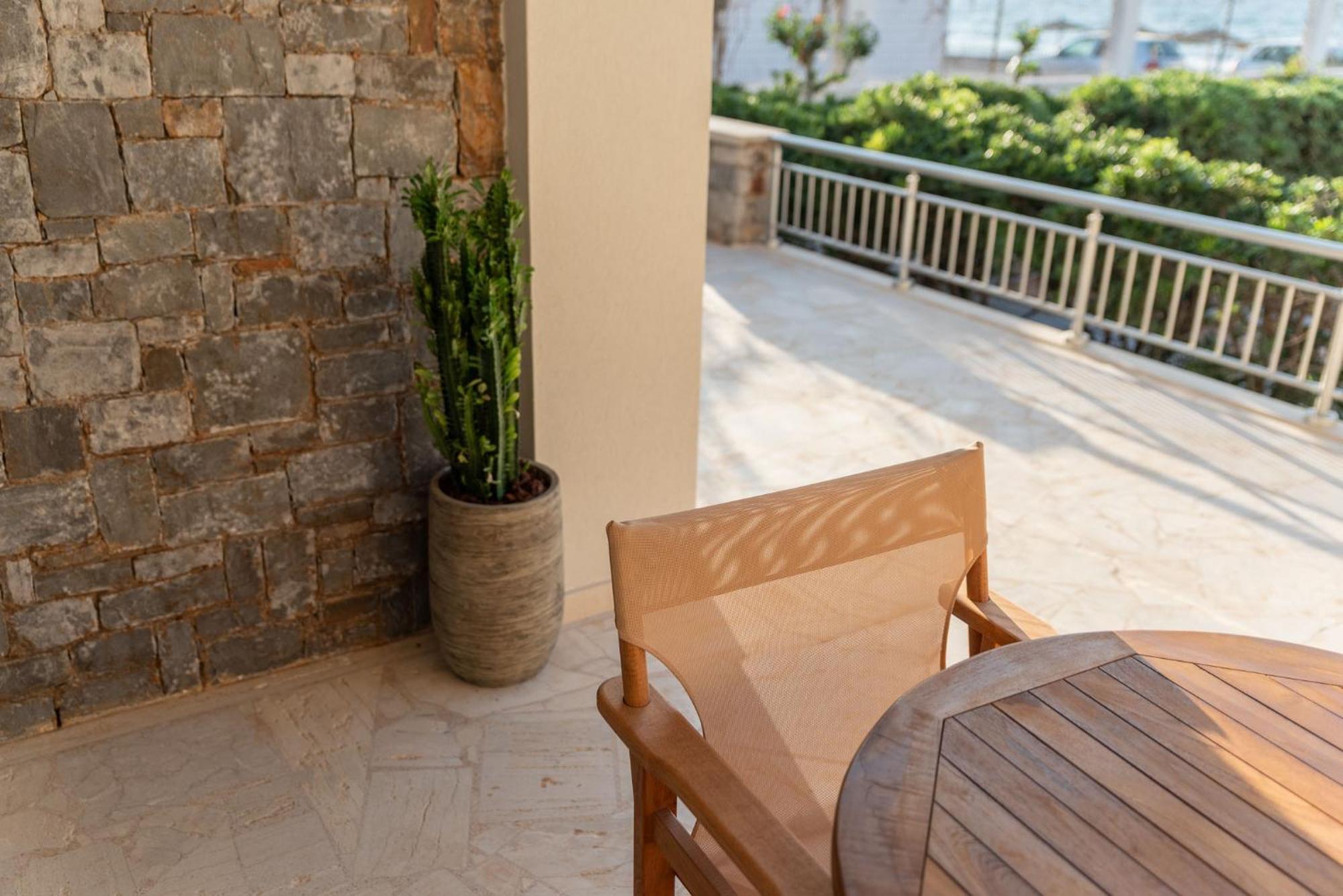 Aelia Seafront House Kokkini Hani