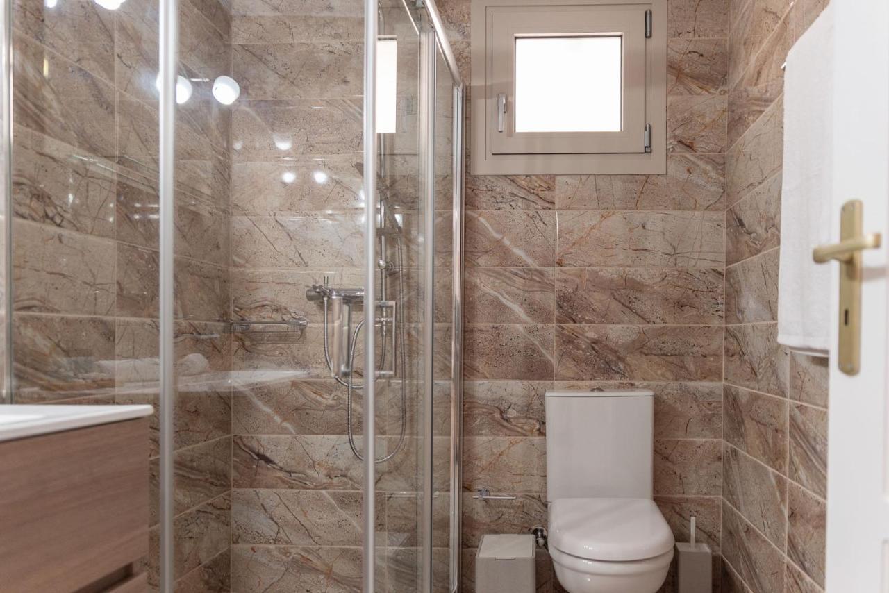 בית נופש Aelia Seafront House *